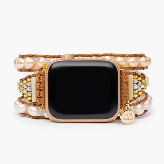 Graceful Freshwater Pearl Apple Watch Strap